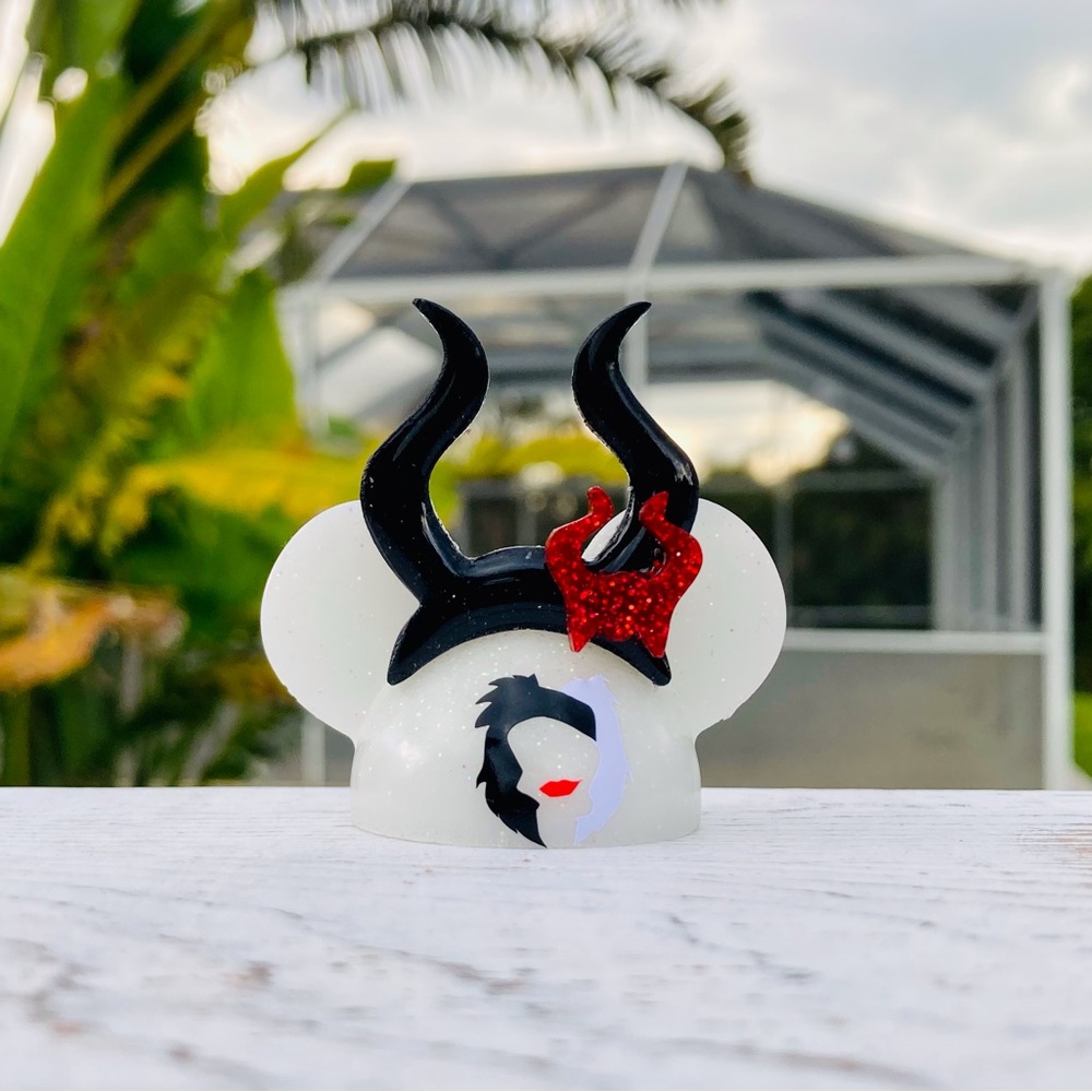 Custom Cruella Villains Starbucks Straw Topper